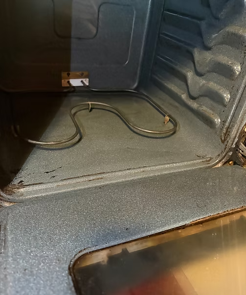Oven after cleaning